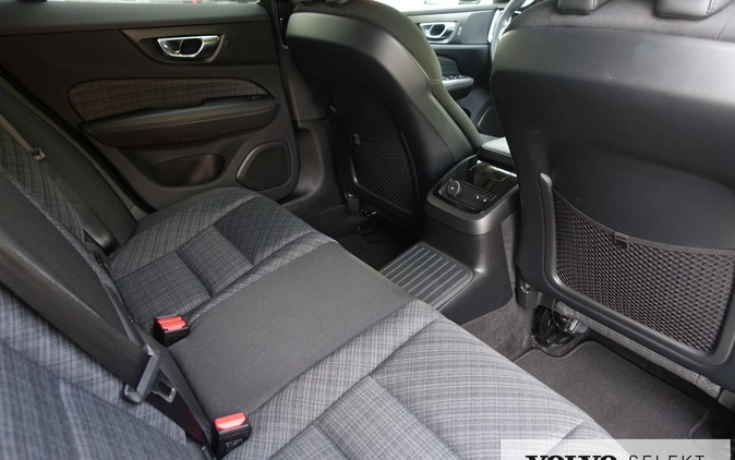 Volvo V60 cena 159900 przebieg: 84000, rok produkcji 2022 z Rumia małe 529